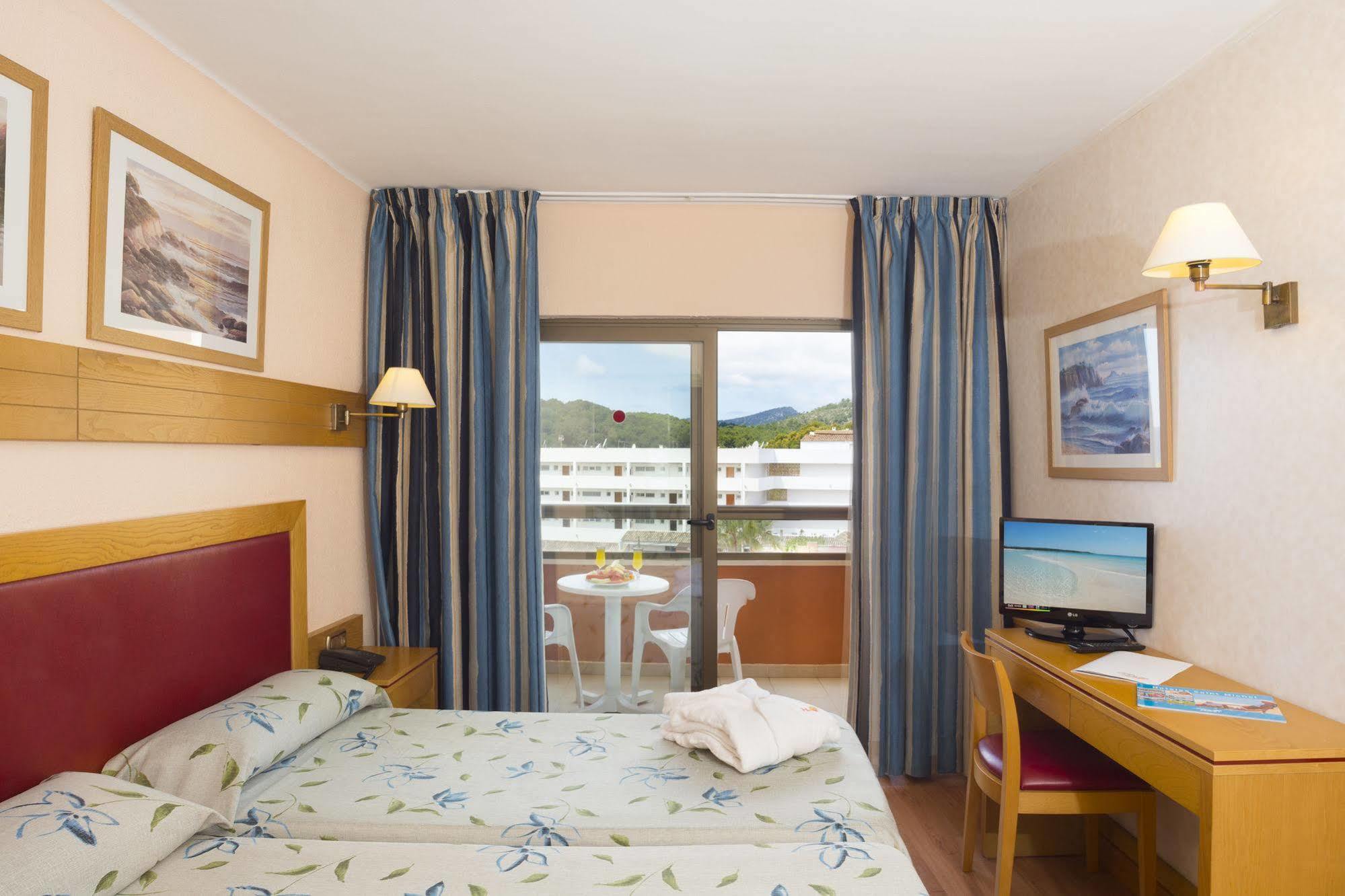 Hsm Linda Playa Hotel Peguera Exterior photo